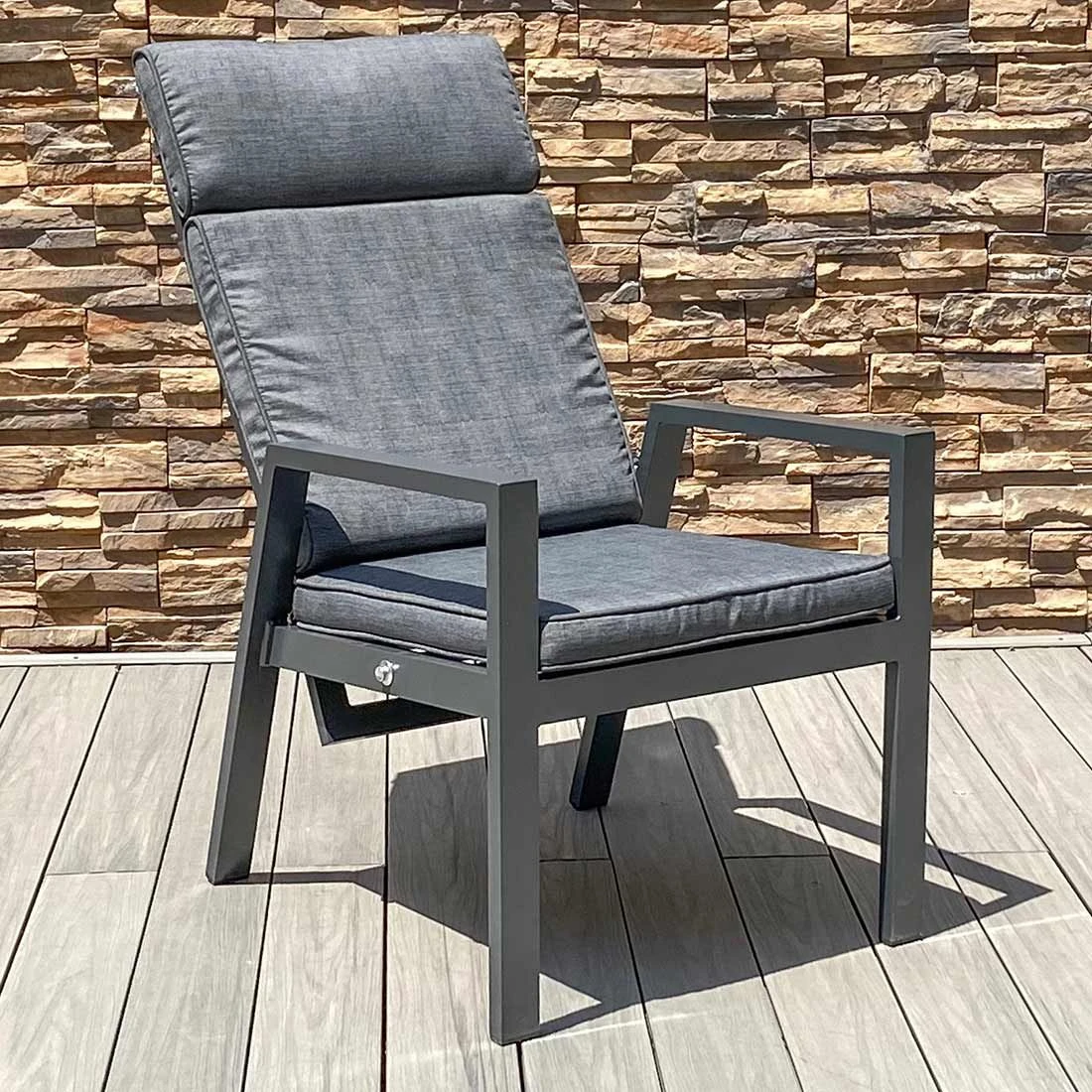 OUTLIV. Barcelona Gartensessel Aluminium/Olefin Anthrazit/Grau OUTLIV. Barcelona Gartensessel Aluminium/Olefin Anthrazit/Grau -Outliv 1251671 2